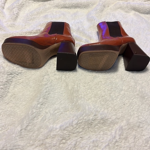 NEW! Burnt Toffee Circus NY Women's Stace Chelsea Boot - Size 5.5 - Picture 5 of 7